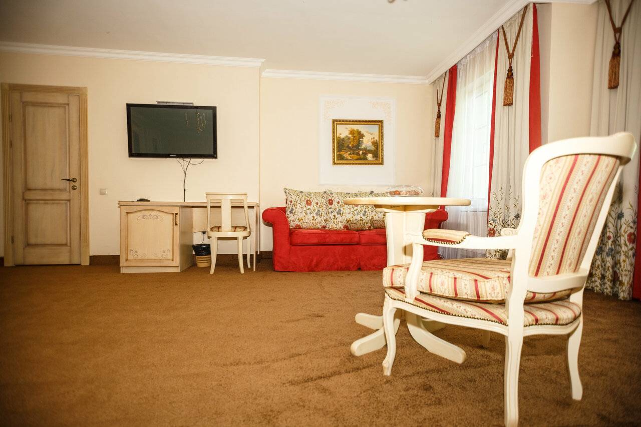 Большой двухместный номер с 1 кроватью